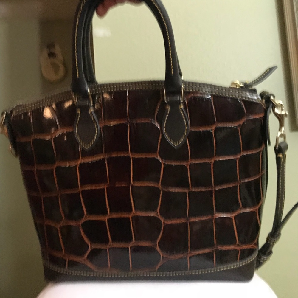 ❌ SOLD ❌Dooney and Bourke - Picture 3 of 8